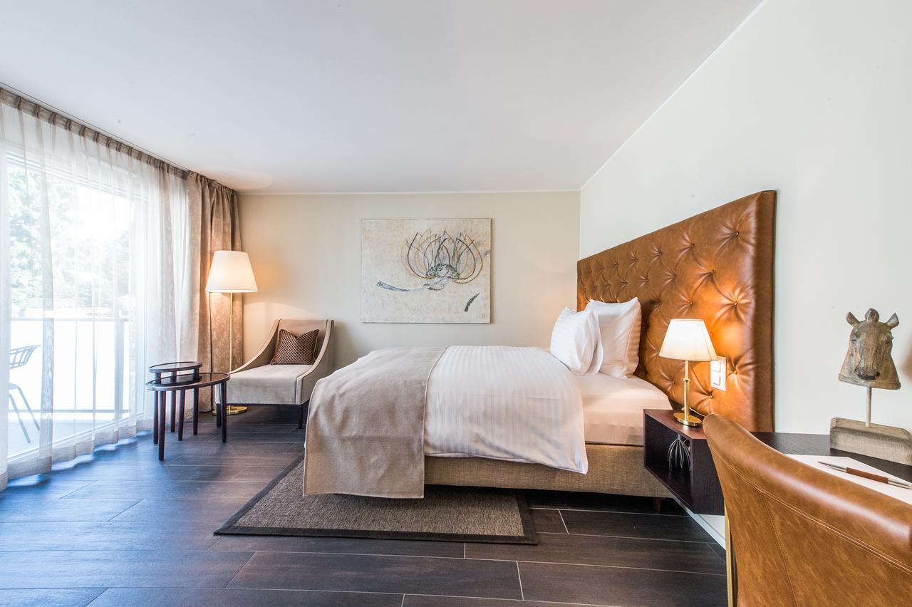 Hotel My Way Zuerich 瓦利塞伦 外观 照片