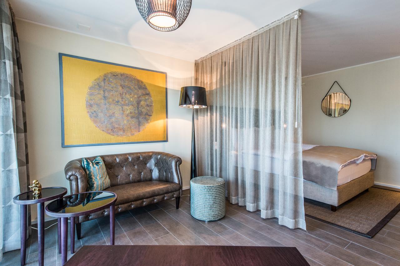 Hotel My Way Zuerich 瓦利塞伦 外观 照片
