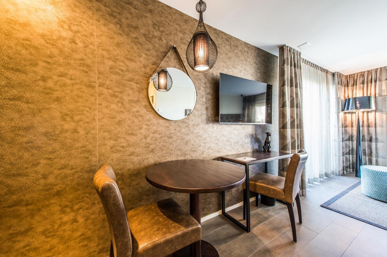 Hotel My Way Zuerich 瓦利塞伦 外观 照片