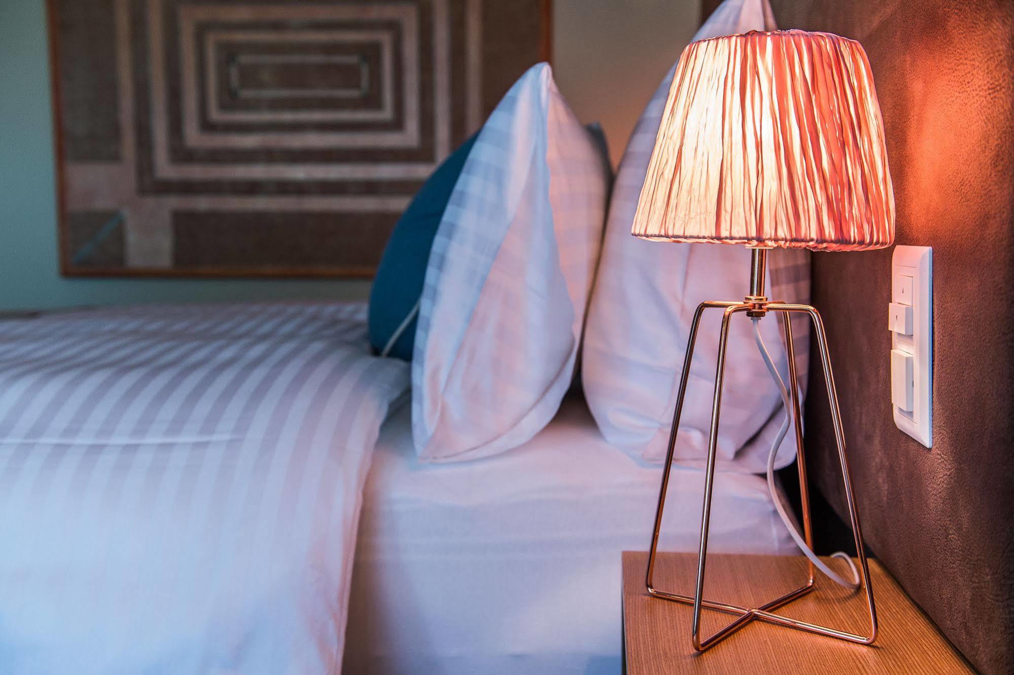 Hotel My Way Zuerich 瓦利塞伦 外观 照片