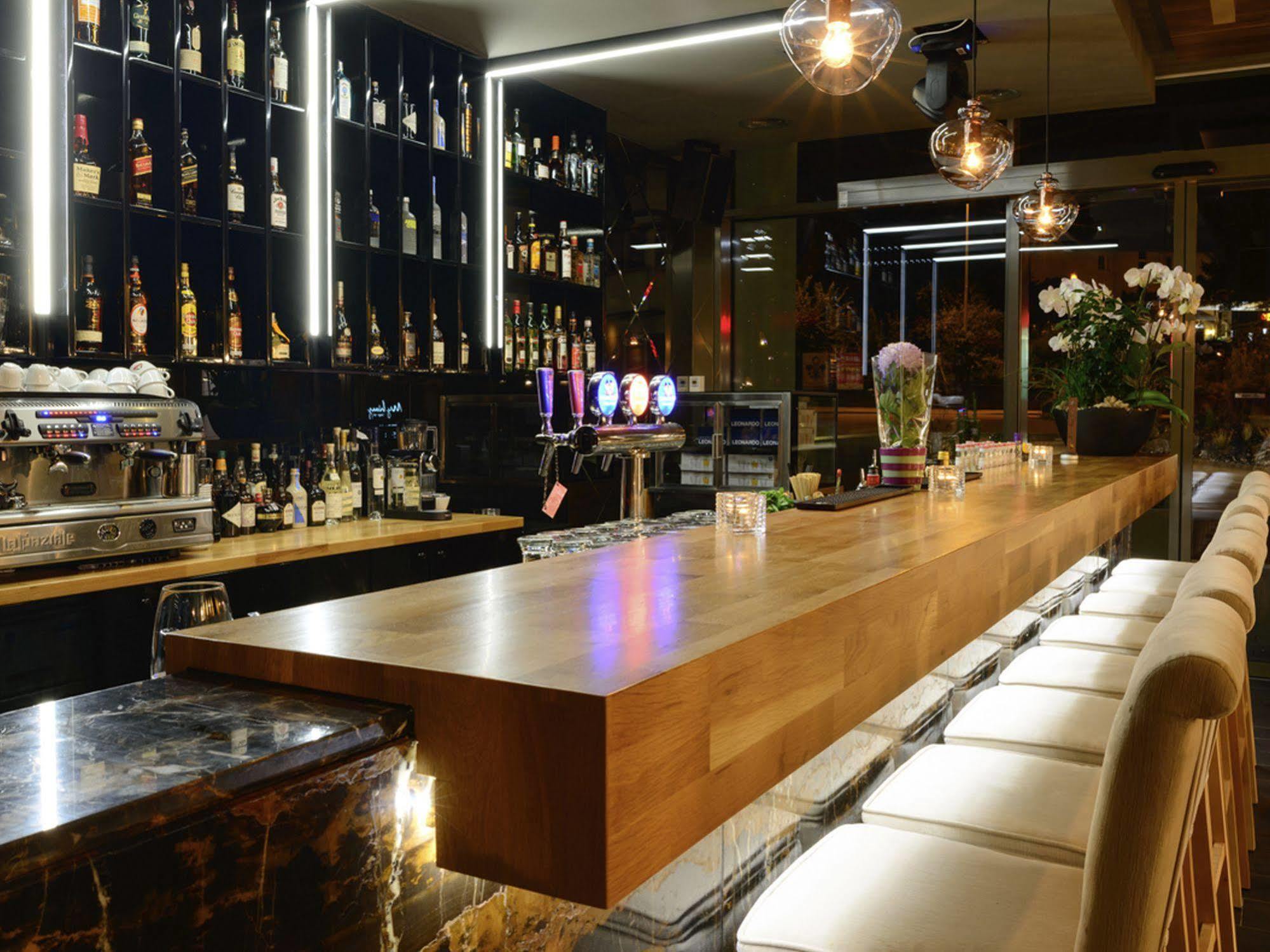 Hotel My Way Zuerich 瓦利塞伦 外观 照片